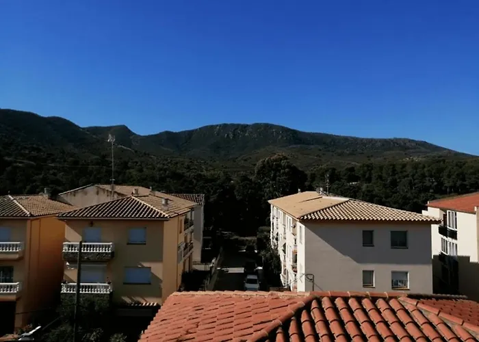 Can Pau Guesthouse